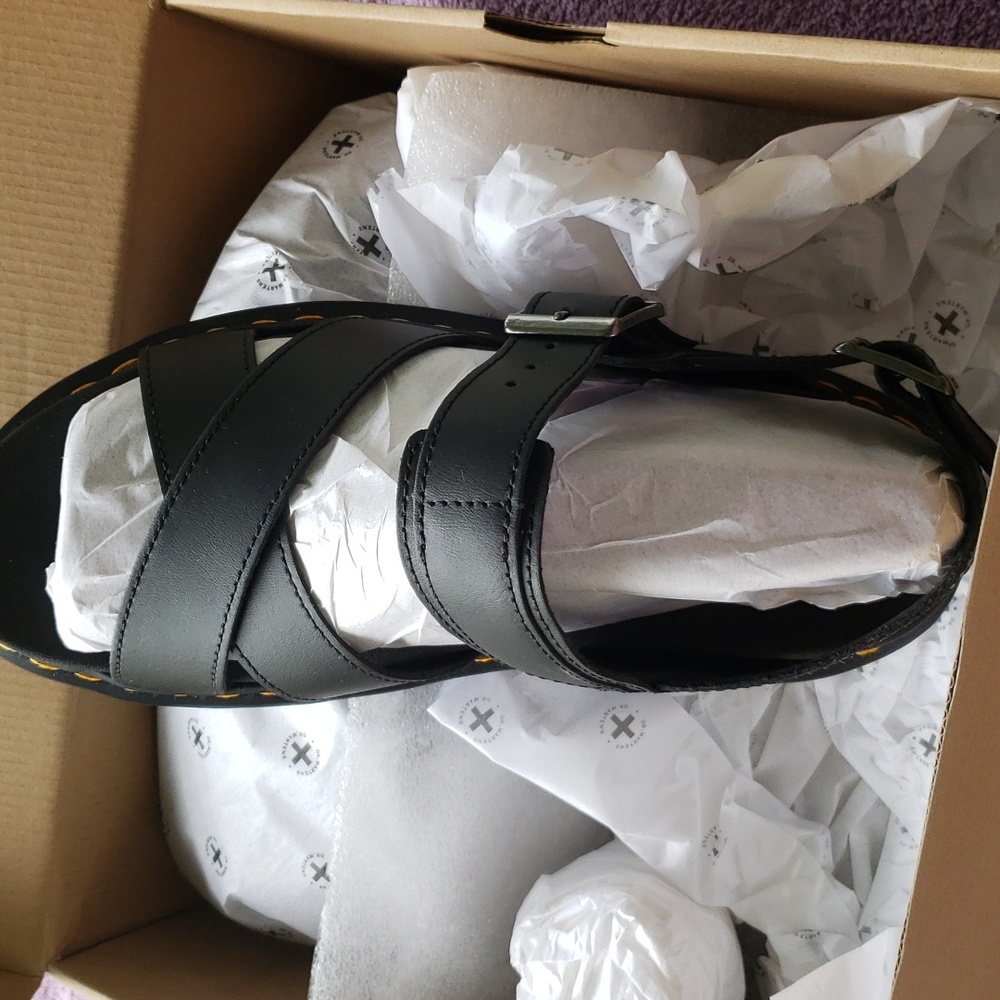Dr Marten Voss II - Picture 5 of 5